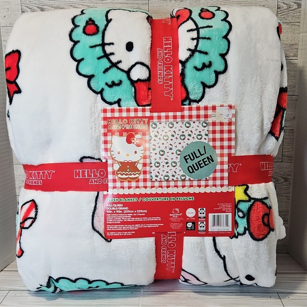 Hello Kitty and Friends Plush Blanket Full/Queen 90 x 90 Polyester Holiday
